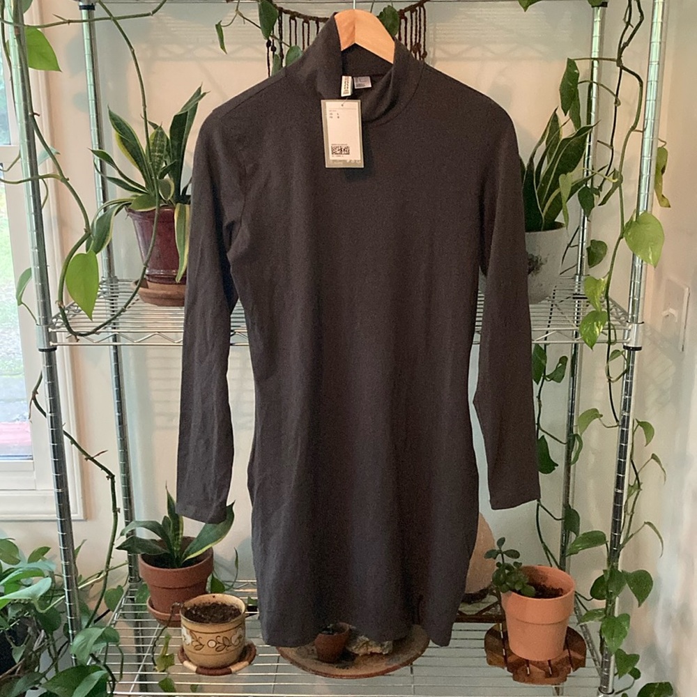 NWT basic long sleeve mock neck dress charcoal